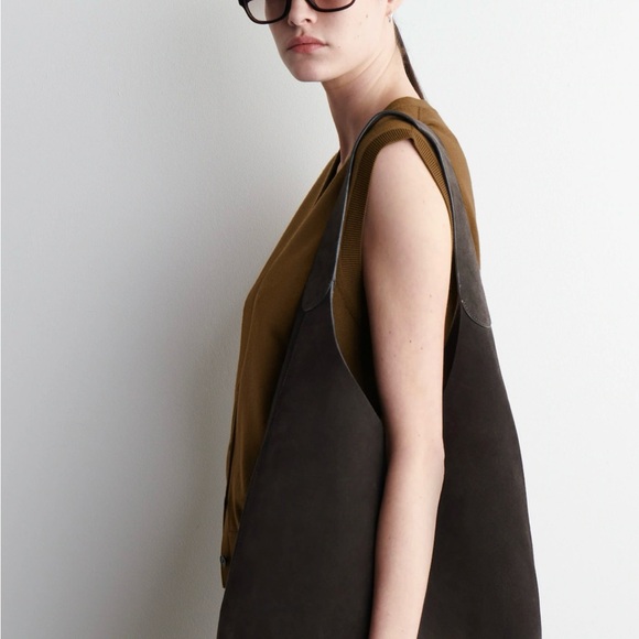 Brown Hobo Bag with Minimalist Design - Picture 2 of 8